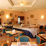Hotel Ancora Sport 4*