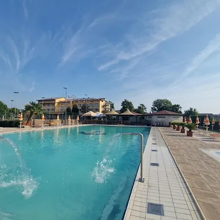 Отель Ancora Sport