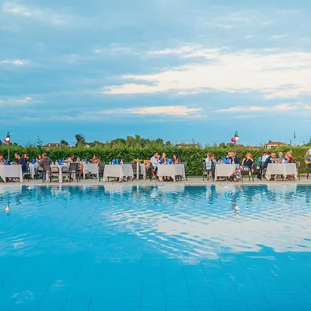 Hotel Ancora Sport 4*